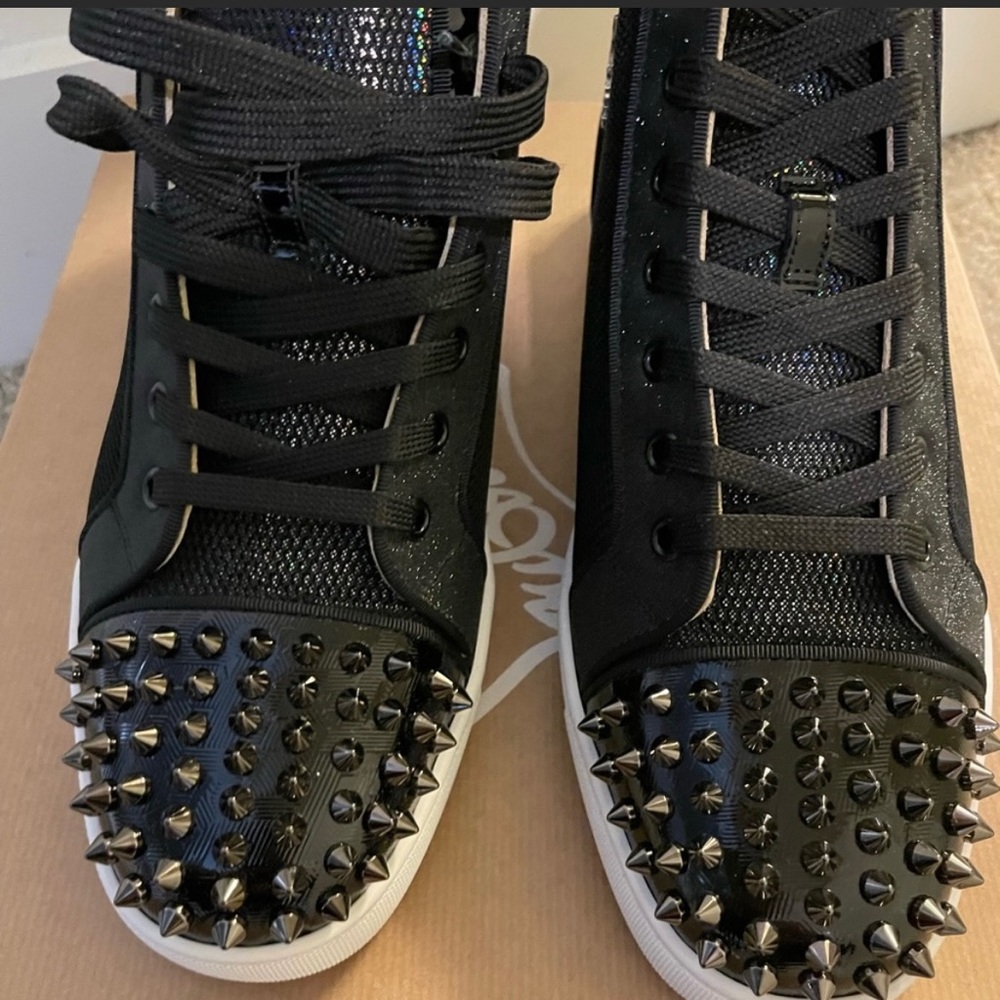 COPY - Mens US size 7 red bottoms